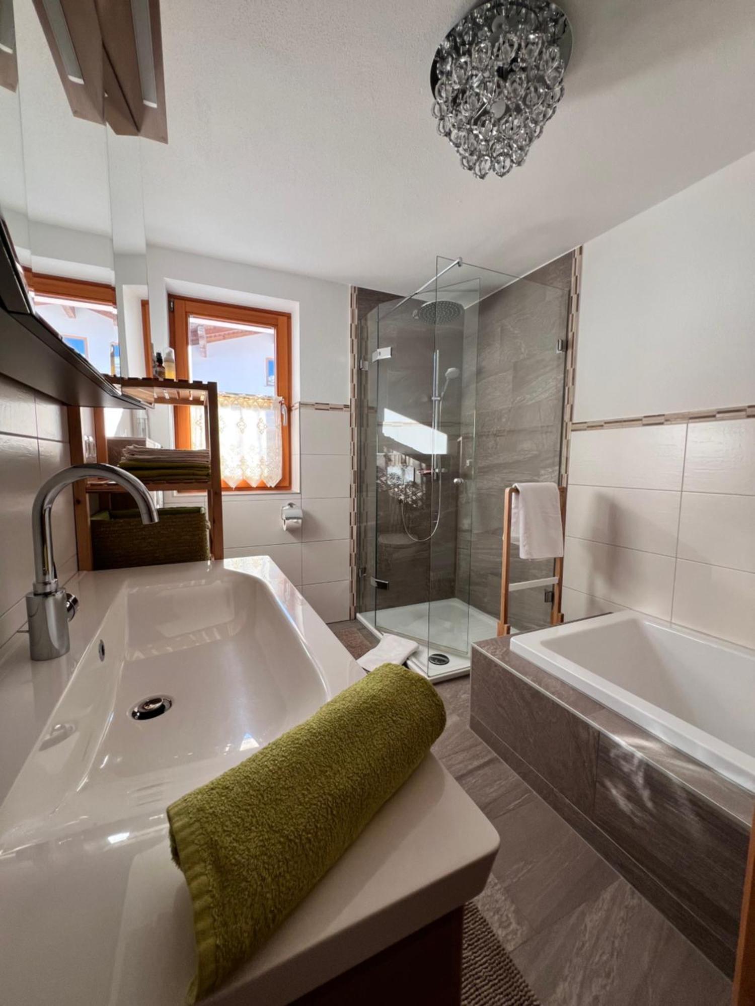 Apartment Sunshine Bruck Am Ziller מראה חיצוני תמונה